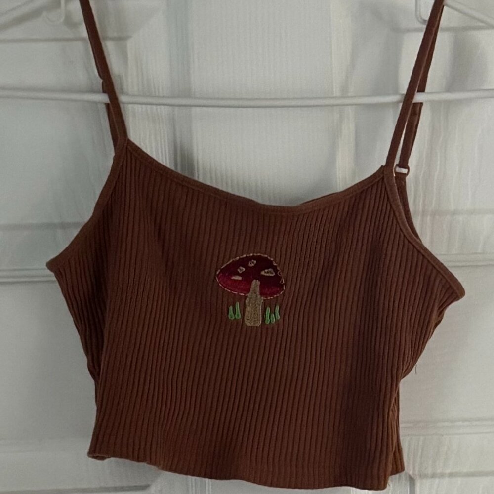 Cropped Tank -- Size small